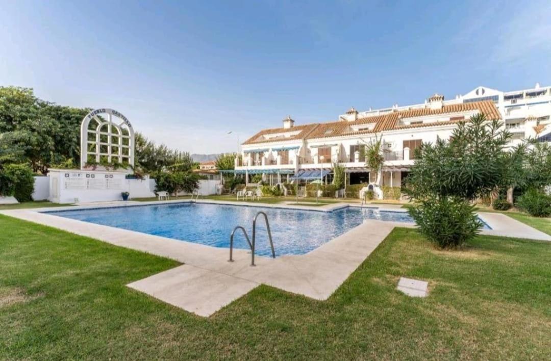 Piso En Fuengirola Castillo Sohail エクステリア 写真
